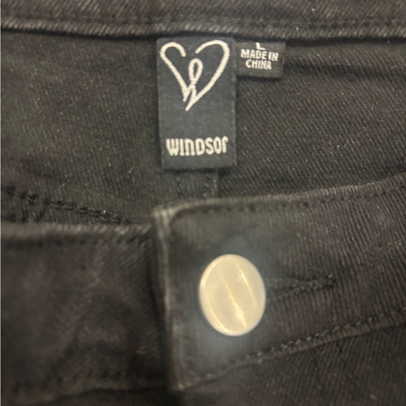 WINDSOR Black Women's High-Waist Denim Studded Shorts *NEW* SALE 2/$40 - Picture 5 of 5